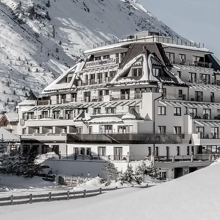 Hotel Alpenland-3